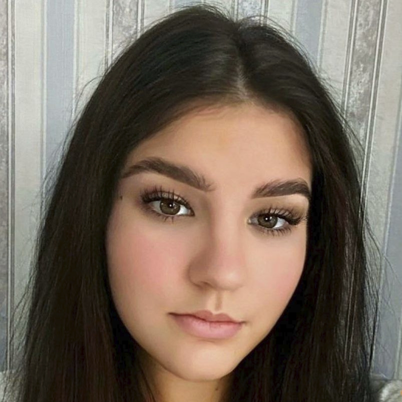 Алиса Жукова